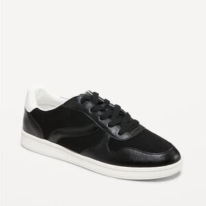 Old Navy Black Low Top Sneaker